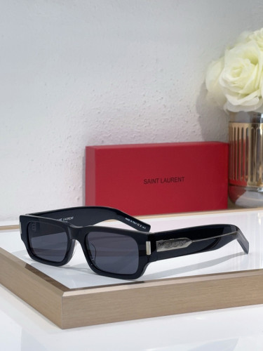 YL  Sunglasses AAAA-1102