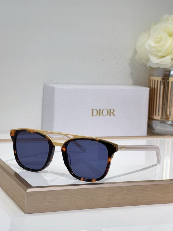 Dior Sunglasses AAAA-3380