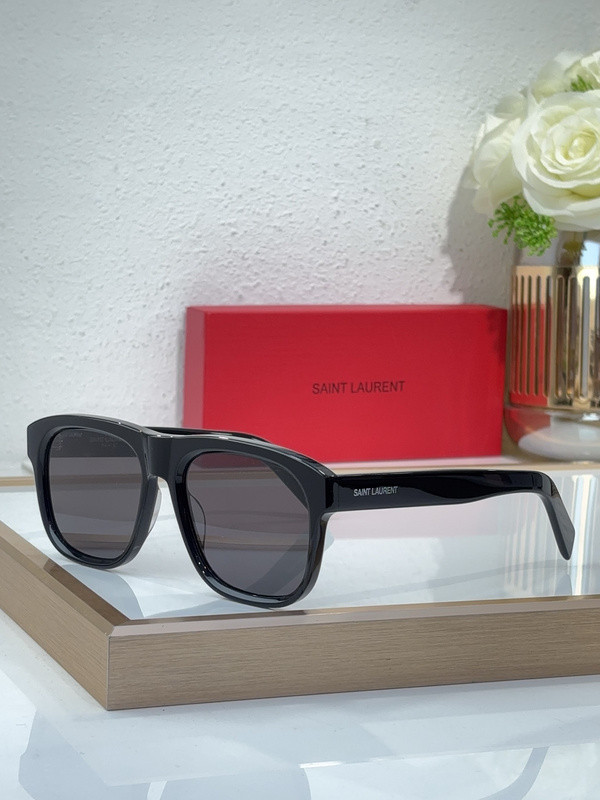 YL  Sunglasses AAAA-1082