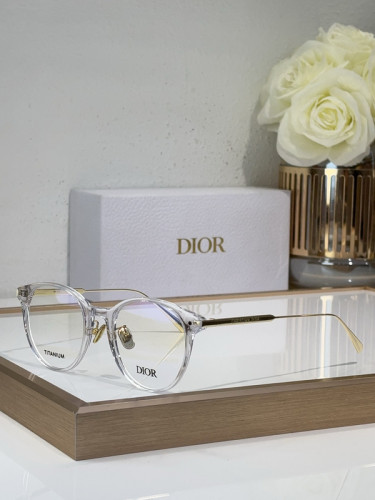 Dior Sunglasses AAAA-3533