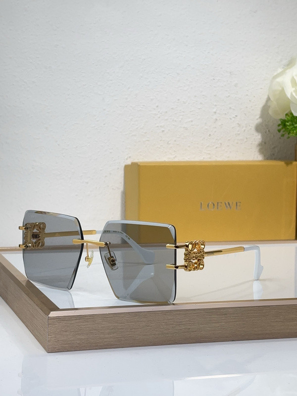 Loewe Sunglasses AAAA-629