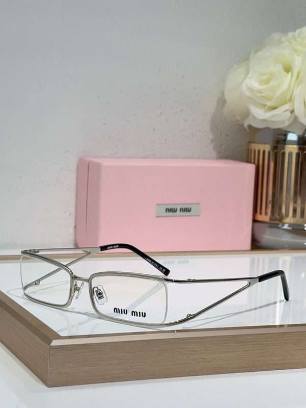 Miu Miu Sunglasses AAAA-1864