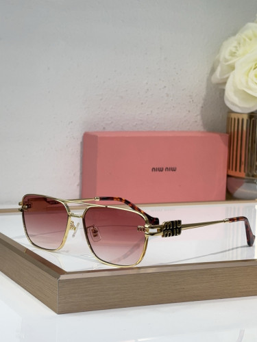 Miu Miu Sunglasses AAAA-1800
