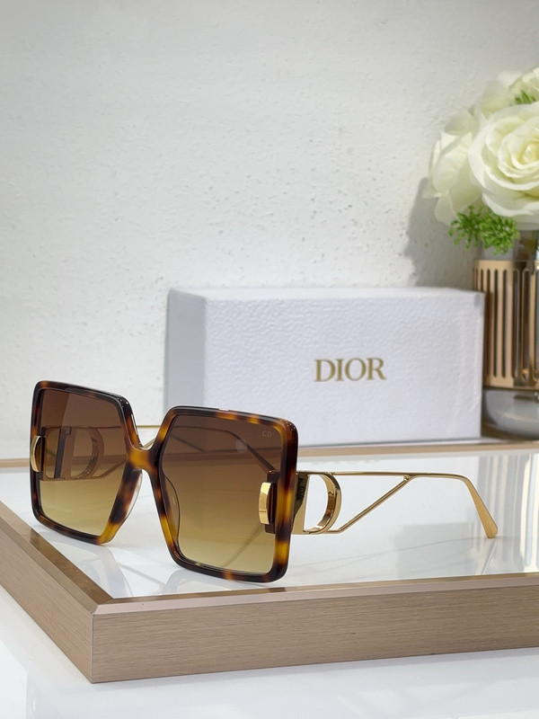 Dior Sunglasses AAAA-3518