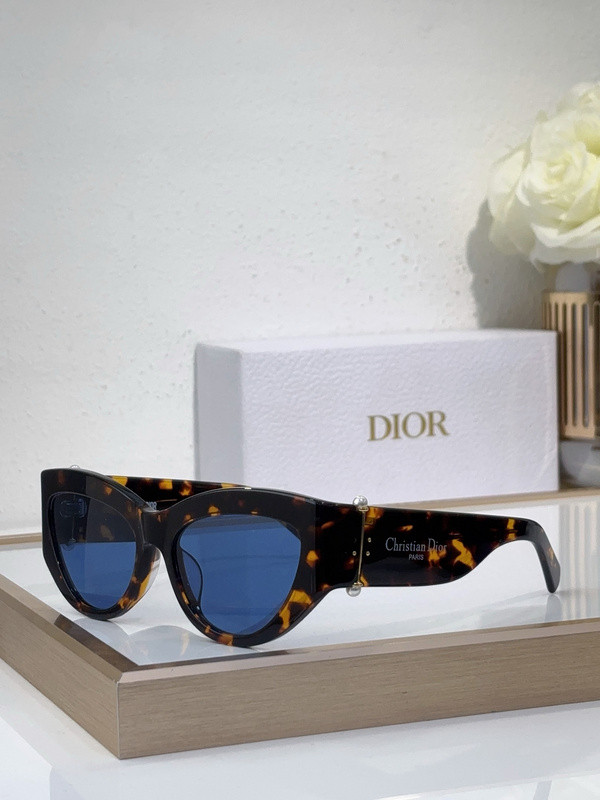 Dior Sunglasses AAAA-3371