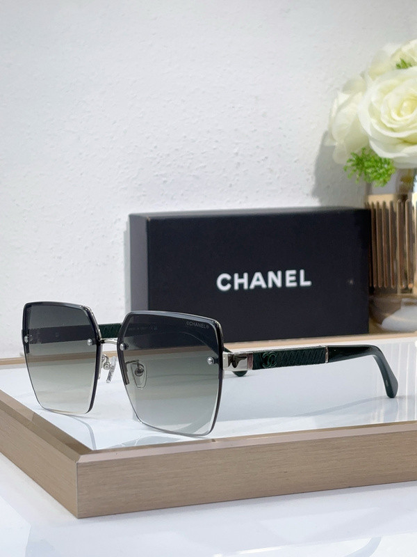 CHNL Sunglasses AAAA-5124