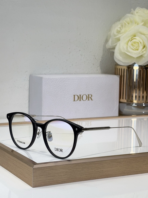 Dior Sunglasses AAAA-3528