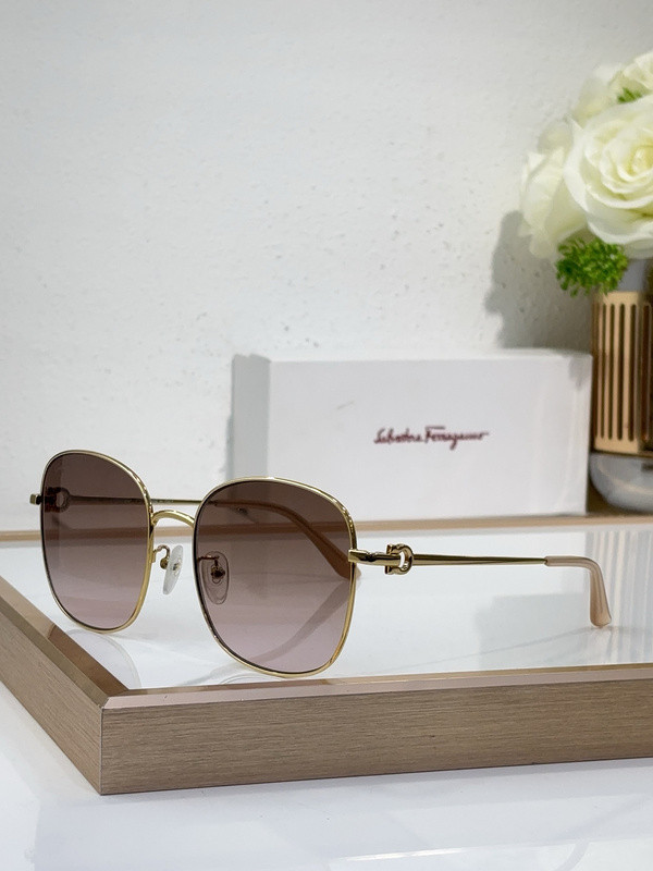 Ferragamo Sunglasses AAAA-980