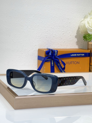 LV Sunglasses AAAA-5804