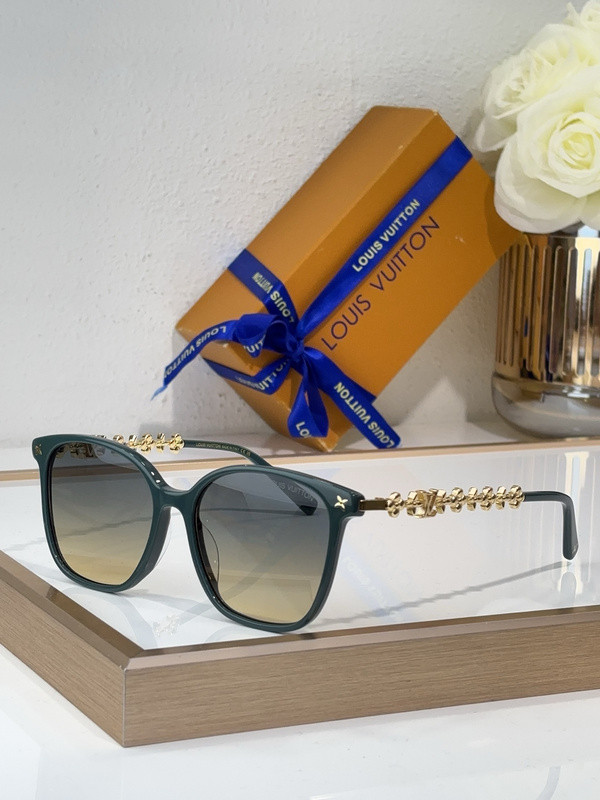 LV Sunglasses AAAA-5673