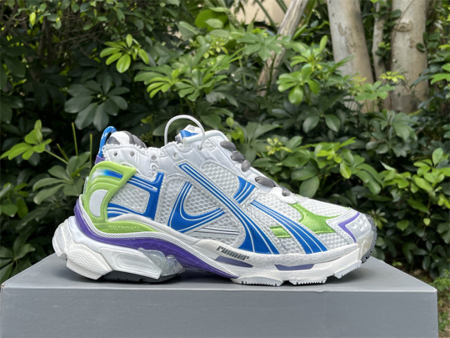 B 17FW Tripe-S High End Sneaker-647