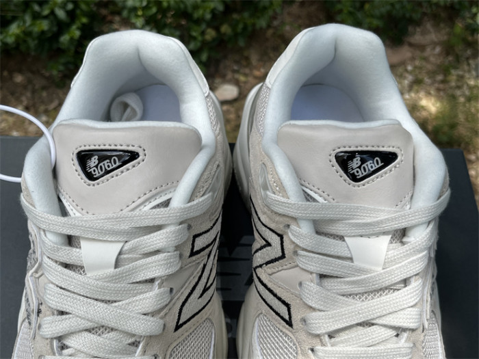 B 17FW Tripe-S High End Sneaker-654