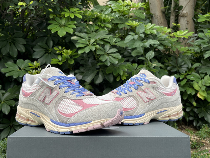 B 17FW Tripe-S High End Sneaker-655