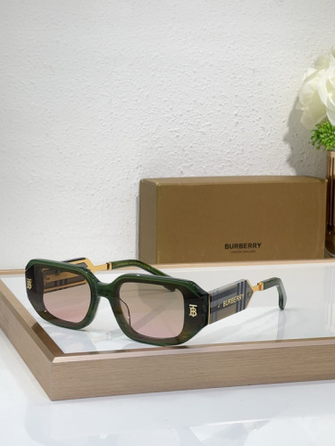 Burberry Sunglasses AAAA-3138