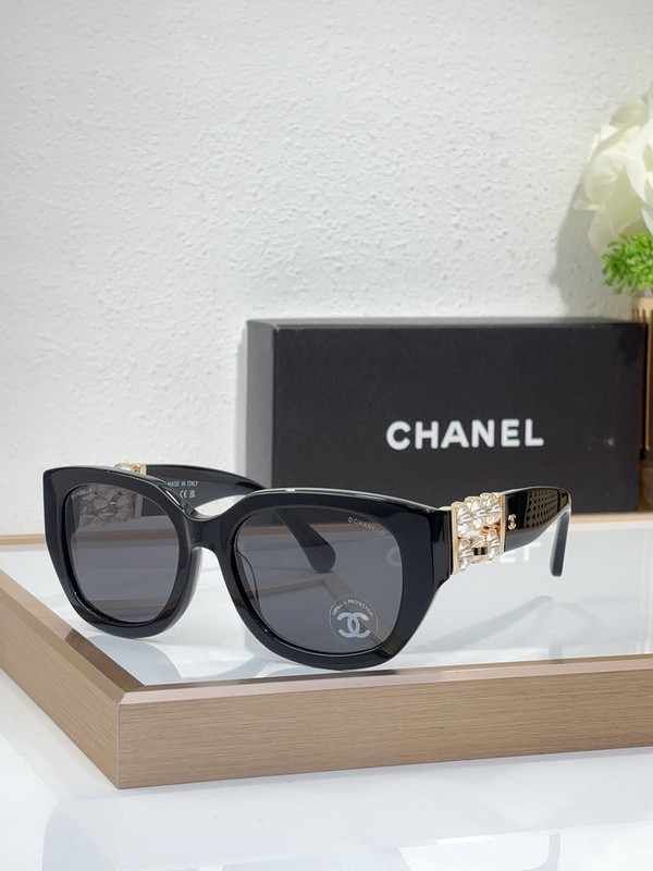CHNL Sunglasses AAAA-5195
