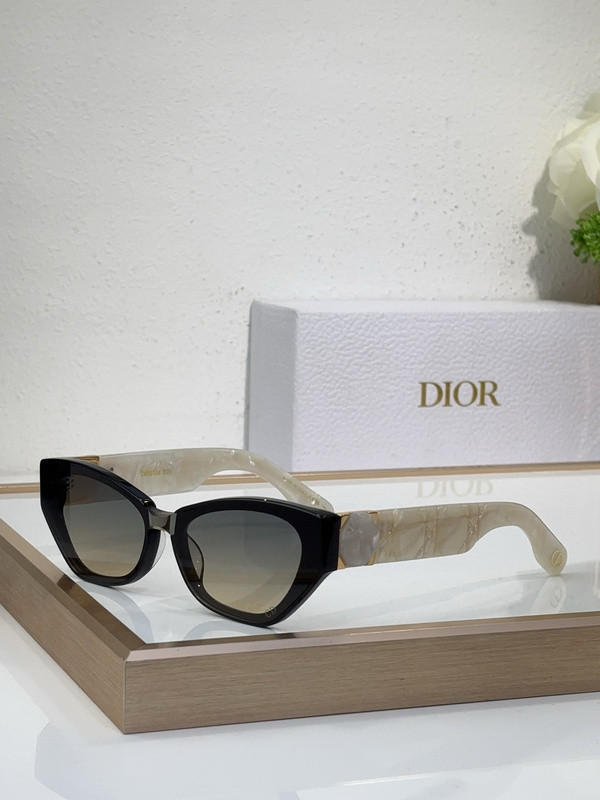 Dior Sunglasses AAAA-3626