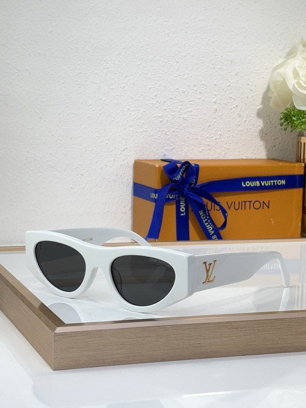 LV Sunglasses AAAA-5884