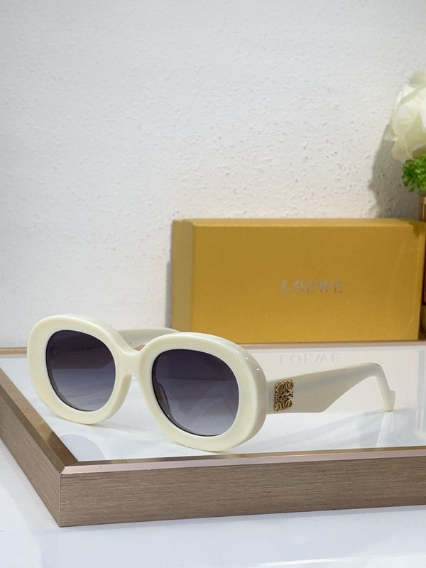Loewe Sunglasses AAAA-791