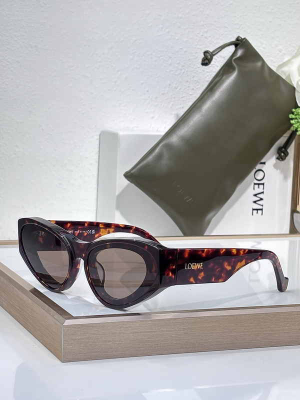 Loewe Sunglasses AAAA-892