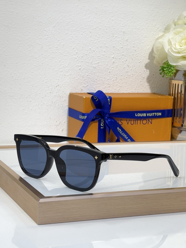 LV Sunglasses AAAA-6155
