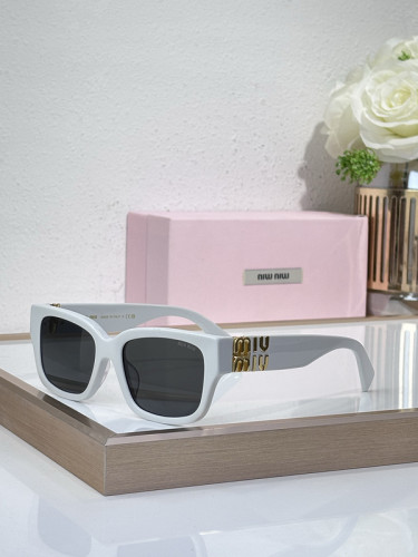 Miu Miu Sunglasses AAAA-2063