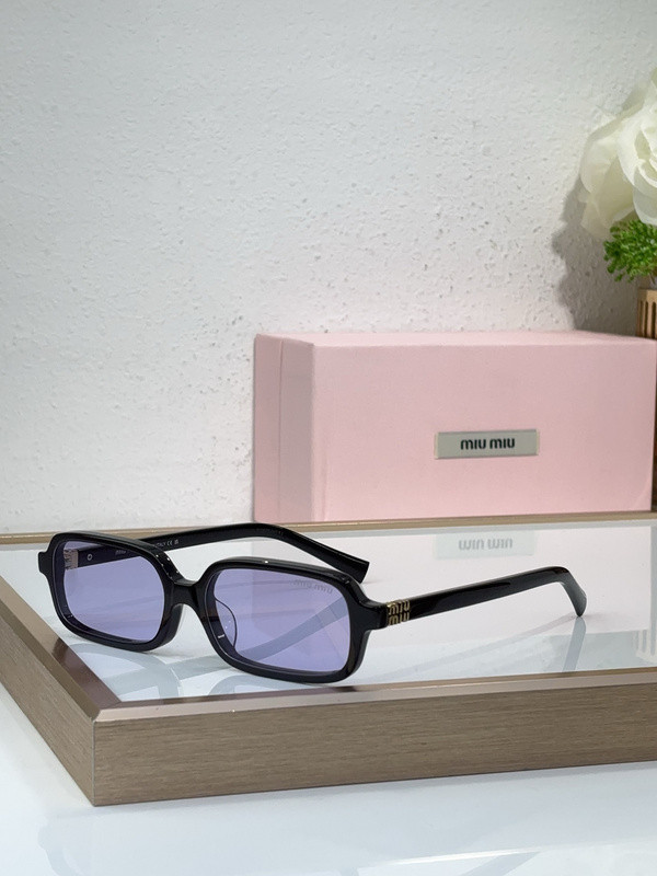 Miu Miu Sunglasses AAAA-1968