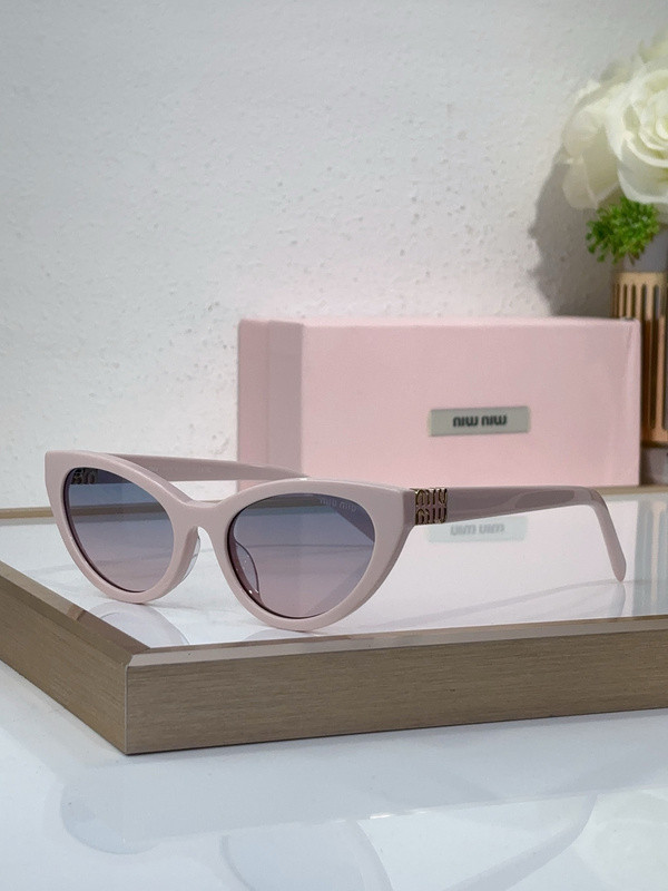 Miu Miu Sunglasses AAAA-1943