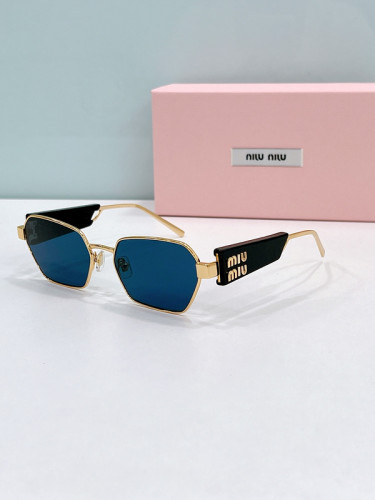 Miu Miu Sunglasses AAAA-1953