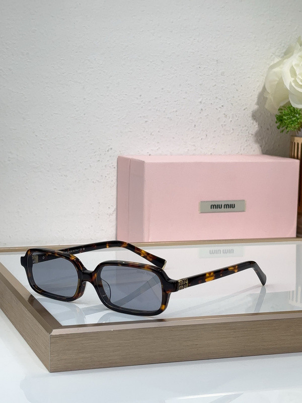 Miu Miu Sunglasses AAAA-1974