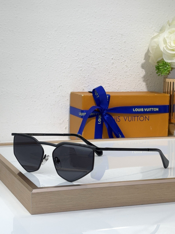LV Sunglasses AAAA-6171