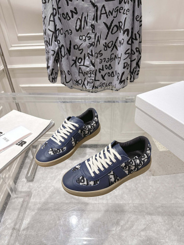 Dior Women Shoes 1：1 quality-725