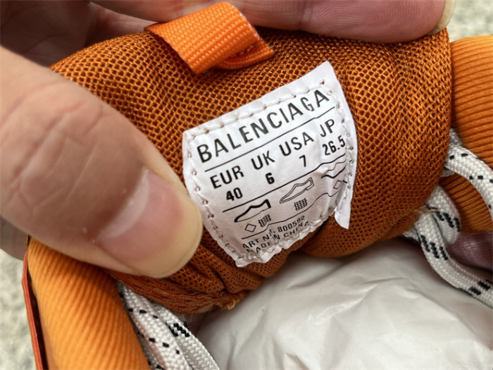 B 17FW Tripe-S High End Sneaker-661