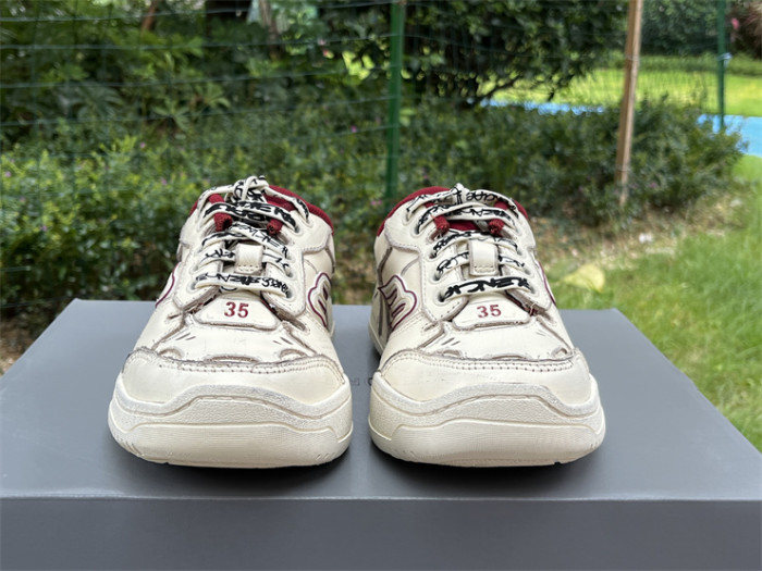 B 17FW Tripe-S High End Sneaker-660