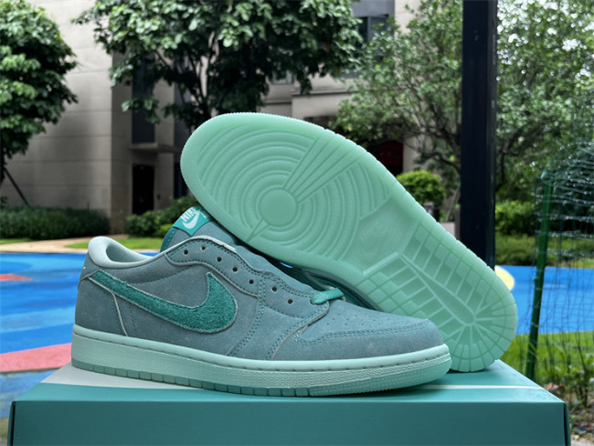 Authentic Air Jordan 1 Low OG “Washed Teal”  Women Shes