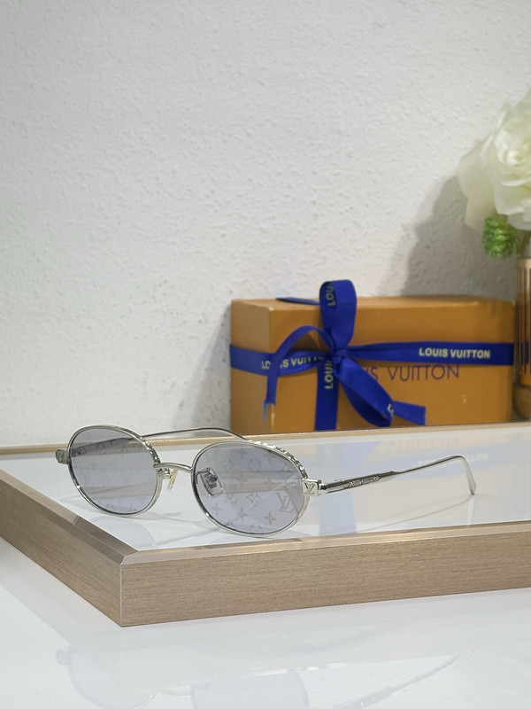 LV Sunglasses AAAA-6581