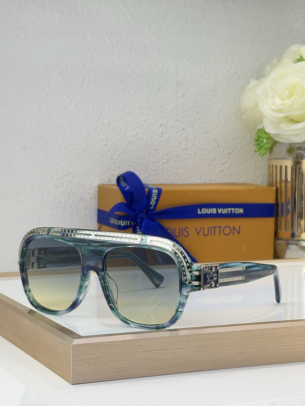 LV Sunglasses AAAA-6523
