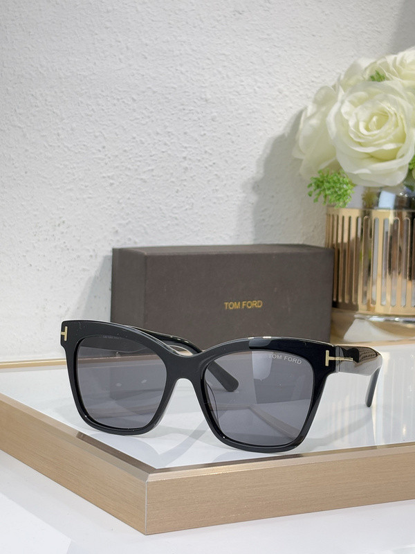 Tom Ford Sunglasses AAAA-5400