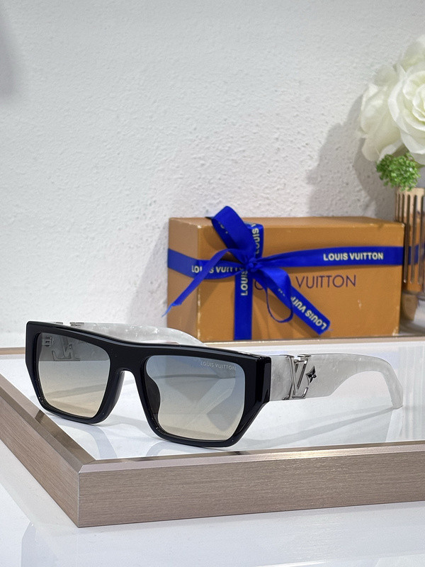 LV Sunglasses AAAA-6354