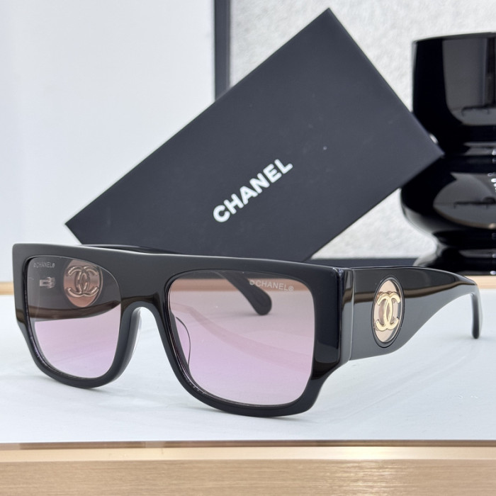 CHNL Sunglasses AAAA-5637