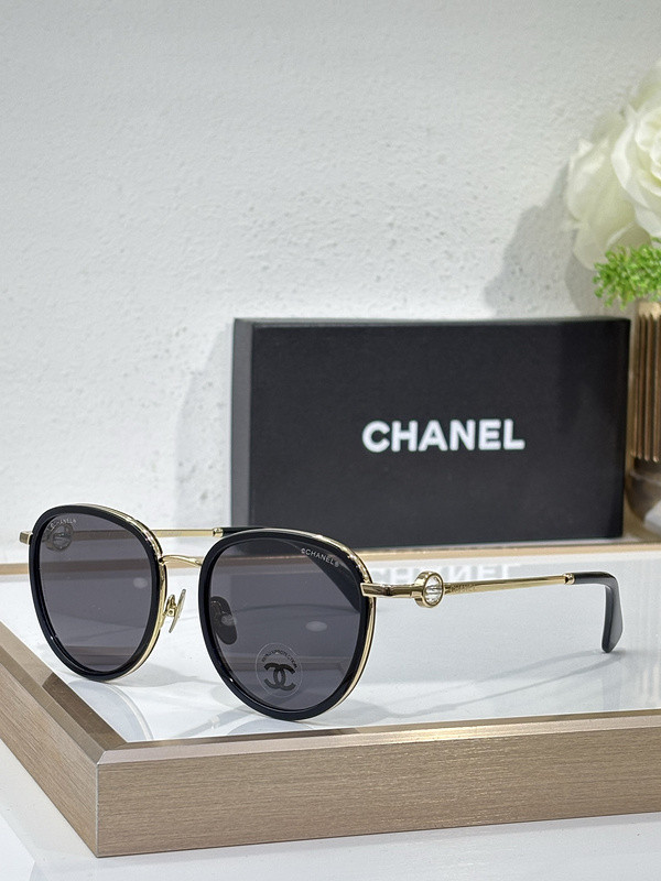 CHNL Sunglasses AAAA-5522
