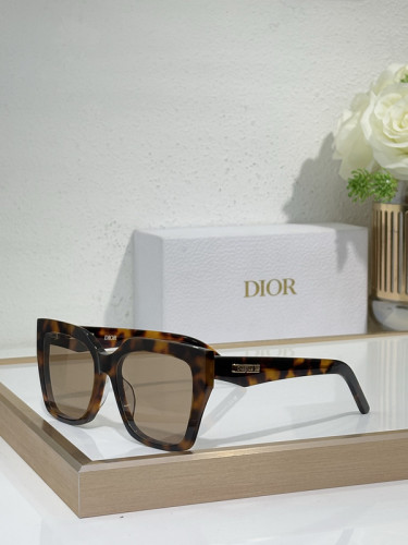 Dior Sunglasses AAAA-3815