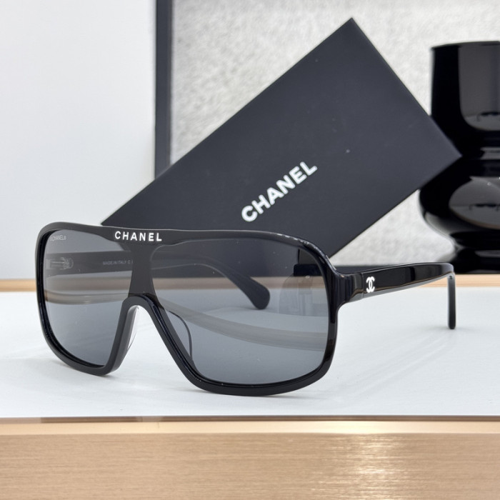 CHNL Sunglasses AAAA-5669