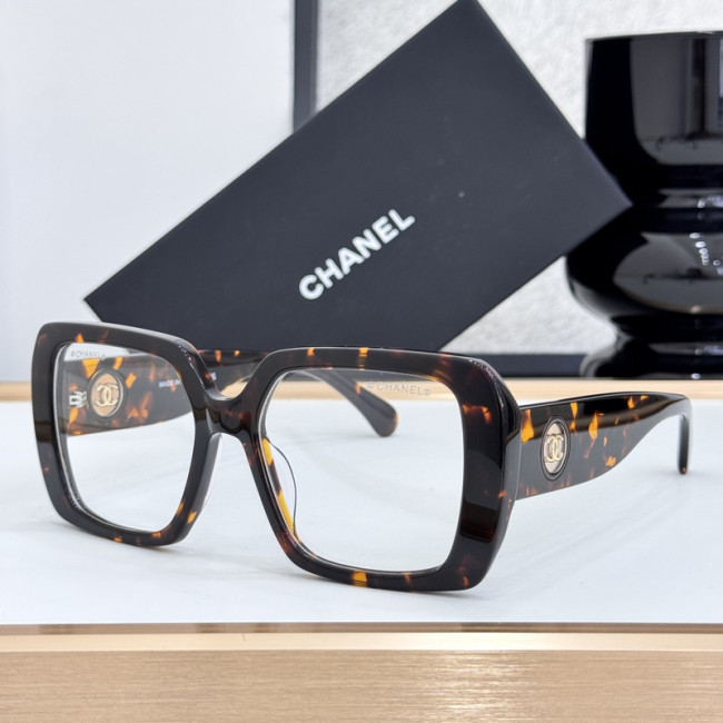 CHNL Sunglasses AAAA-5633