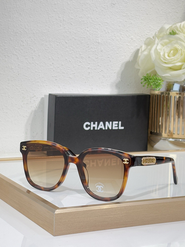 CHNL Sunglasses AAAA-5680