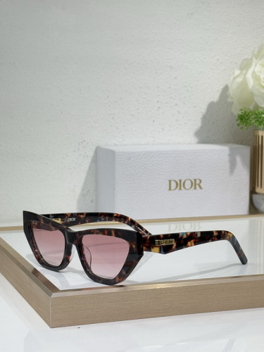Dior Sunglasses AAAA-3802