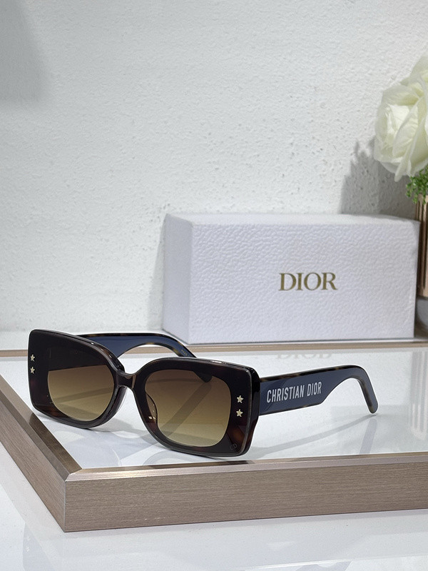 Dior Sunglasses AAAA-3701