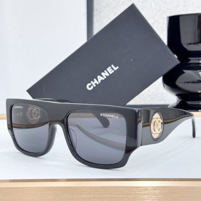 CHNL Sunglasses AAAA-5638