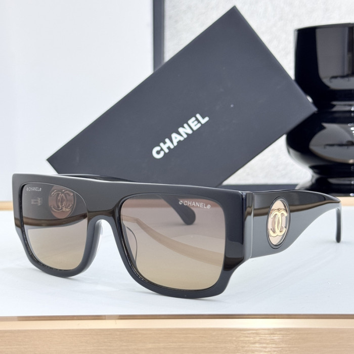 CHNL Sunglasses AAAA-5634