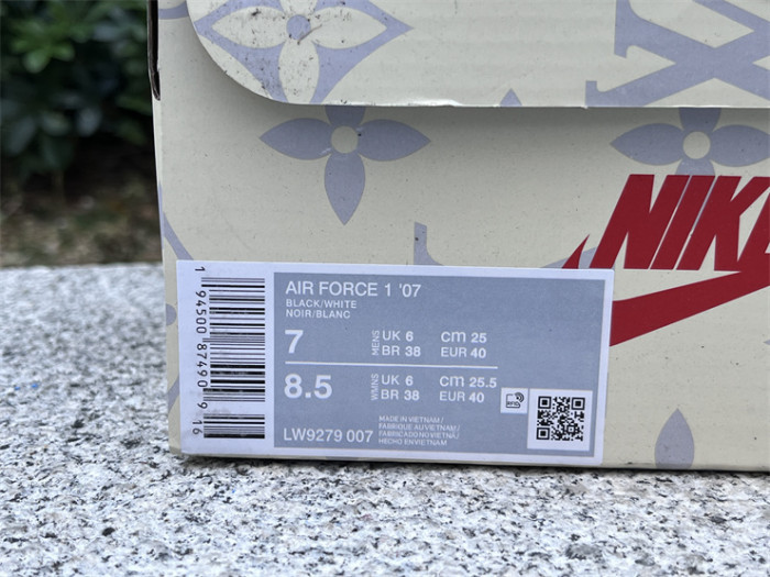 Authentic Nike Air Force-006