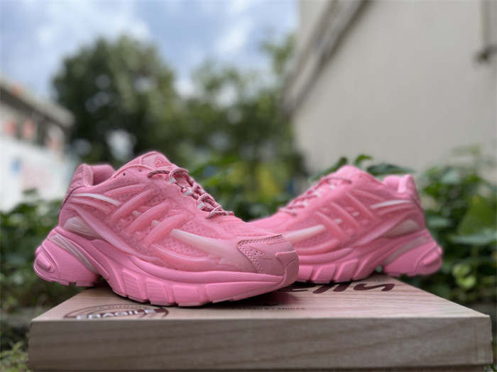 Pharrell Willams x AD Jellyfish-014